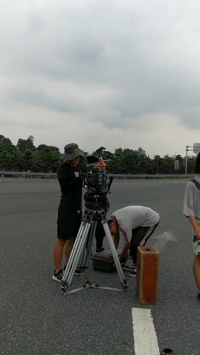 广陵区TVC拍摄公司：唤醒集体记忆，构建跨代际沟通桥梁